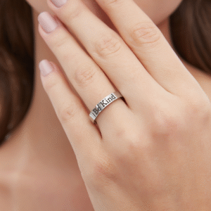 CHIC REBEL BE KIND RING