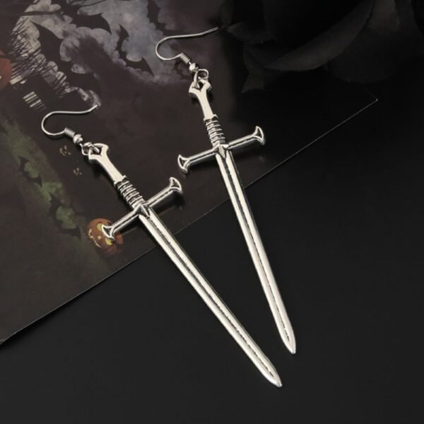 BLADE EARRINGS (PAIR)